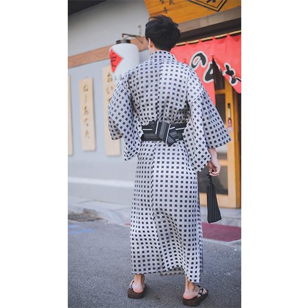 Kimono Japonais Blanc Moderne-3.jpg