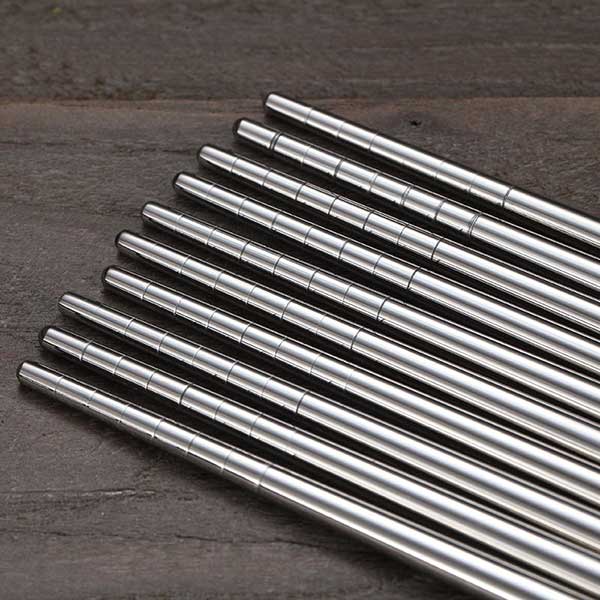 Baguettes japonaises modernes en inox-4.jpg