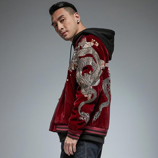 Sukajan japonais en velours broderie dragon Ryu-3.jpg