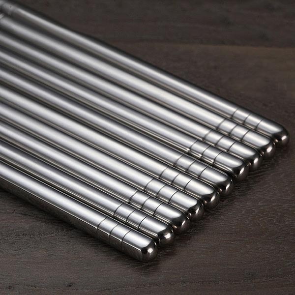 Baguettes japonaises modernes en inox-3.jpg