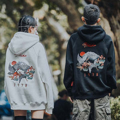 Hoodie paysage japonais brodé-2.jpg