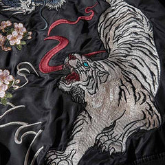 Sukajan veste style bomber japonais Tora-11.jpg