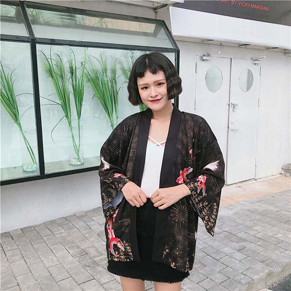 Cardigan japonais style kimono Carpes Koï-3.jpg