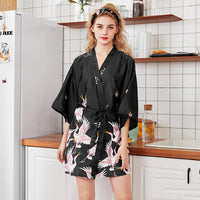 Robe kimono grues élégante, coloris Noir