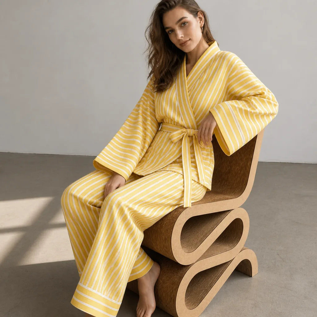 Ensemble kimono rayé femme porté