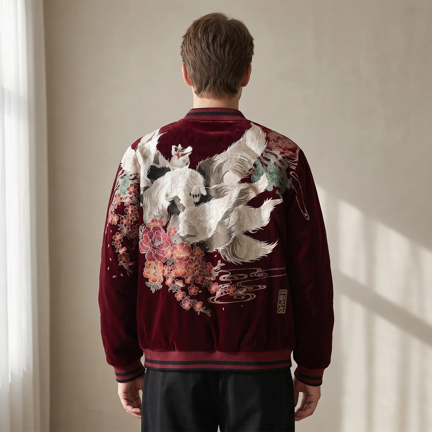 Sukajan japonais motif Kitsune porté, broderie renard dos