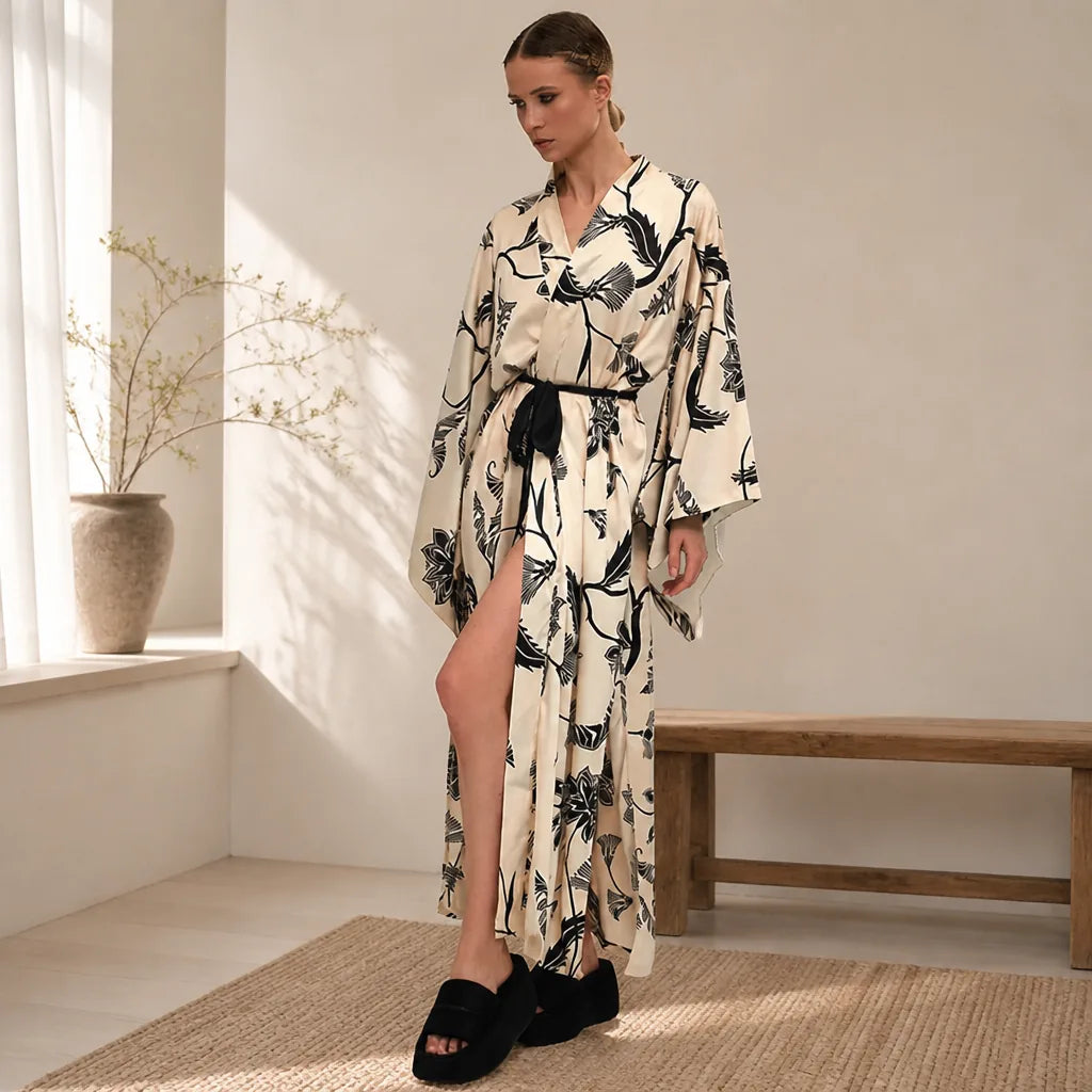Kimono femme fleuri élégant