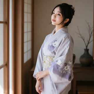 Kimono japonais à fleurs pour femme