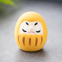 Figurine daruma japonaise porte-bonheur