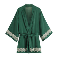 Peignoir Kimono Soyeux à Dentelles