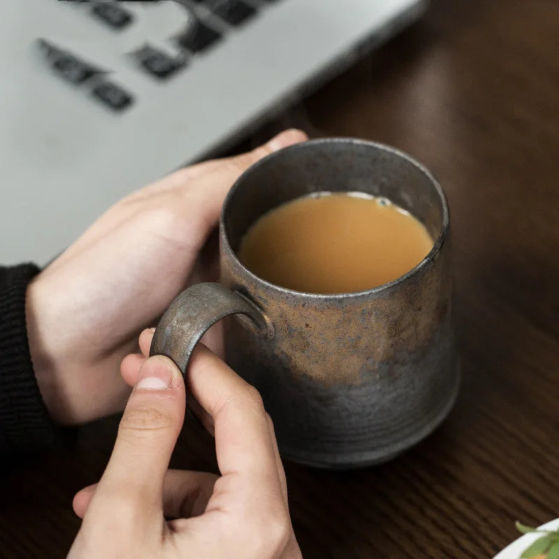 Mug en grès effet rouille