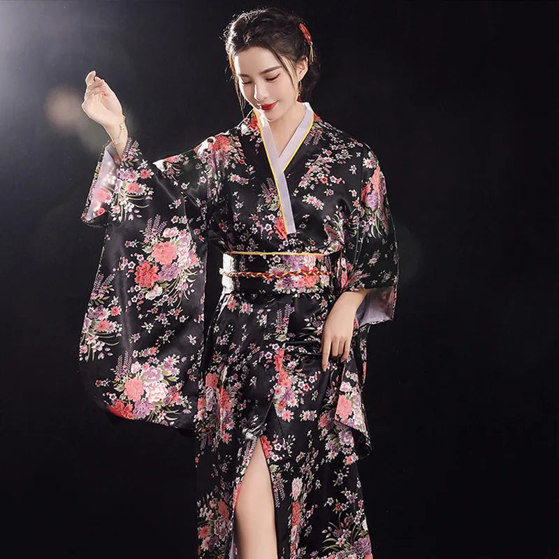 Kimono long satiné obi tressé