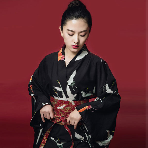 Kimono noir style japonais femme-1.jpg