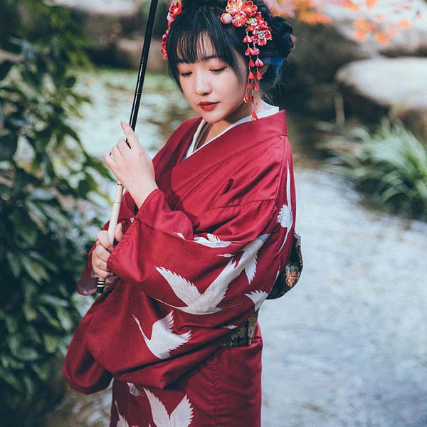 Kimono femme motif grues japonaises-2.jpg