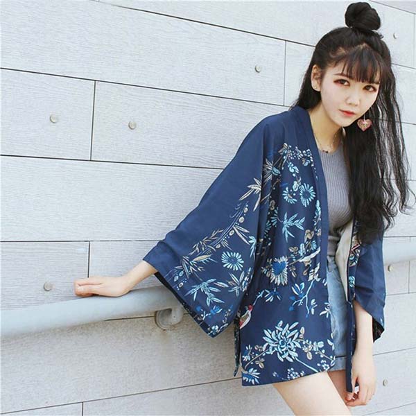 Veste de Kimono légers motifs japonais bleus-1.jpg