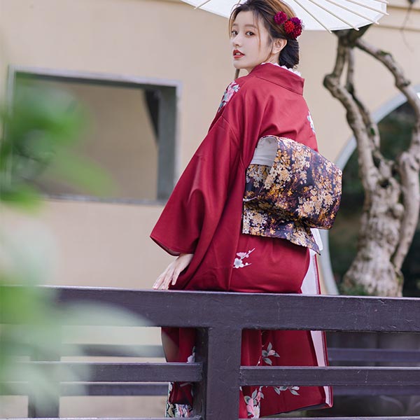 Kimono japonais Maiko bordeaux-3.jpg