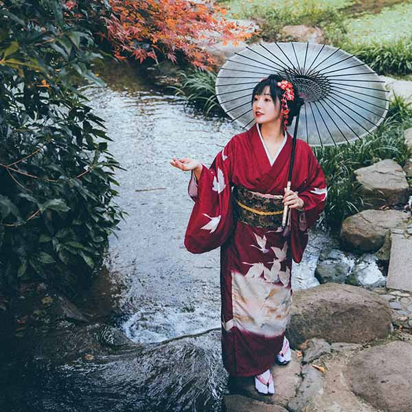 Kimono femme motif grues japonaises-3.jpg