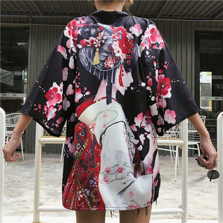 Veste kimono motif Geisha japonaise