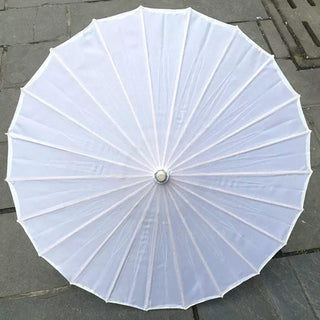 Ombrelle traditionnelle japonaise unie blanche