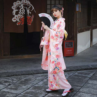 Kimono féminin fleuri rose pastel