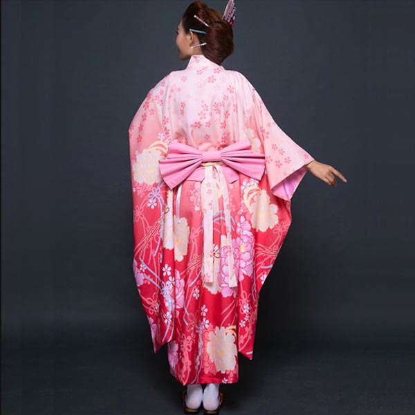 Kimono japonais floral rose-1.jpg