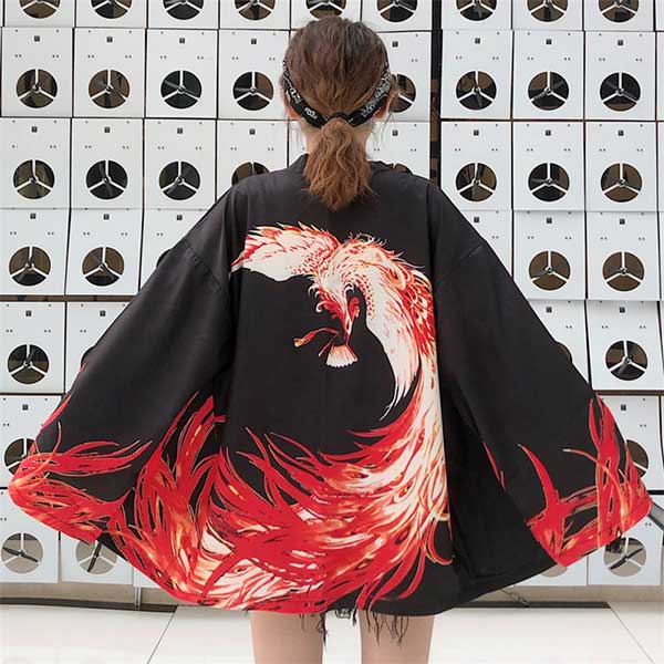 Kimono court Phoenix japonais