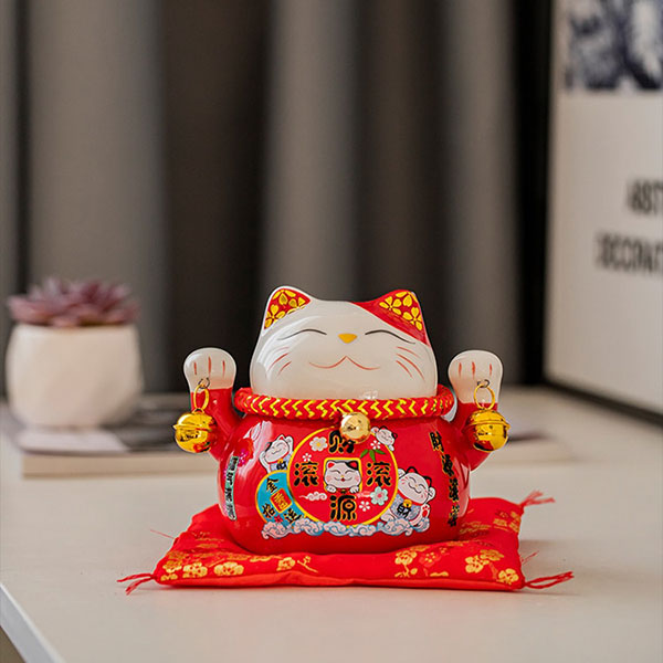Chat Maneki Neko rouge en porcelaine-1.jpg