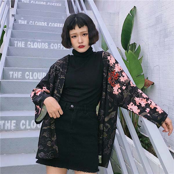 Veste kimono court dragon rouge-1.jpg