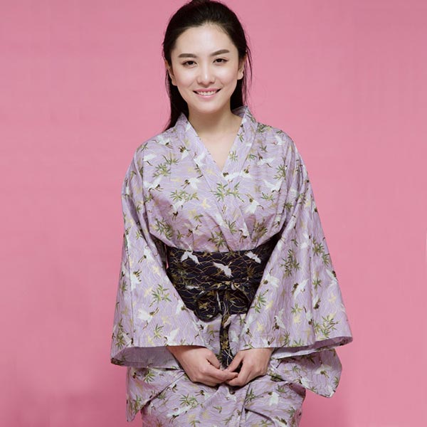 Yukata japonais rose motifs grues-1.jpg