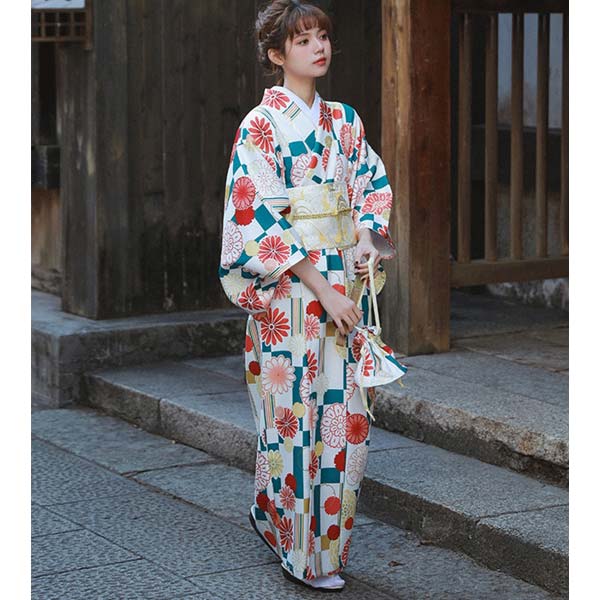 Kimono japonais à carreaux fleuris-2.jpg
