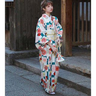 Kimono japonais à carreaux fleuris
