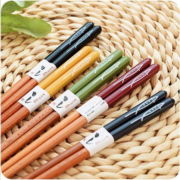 Coffret de baguettes japonaises en bois-5.jpg