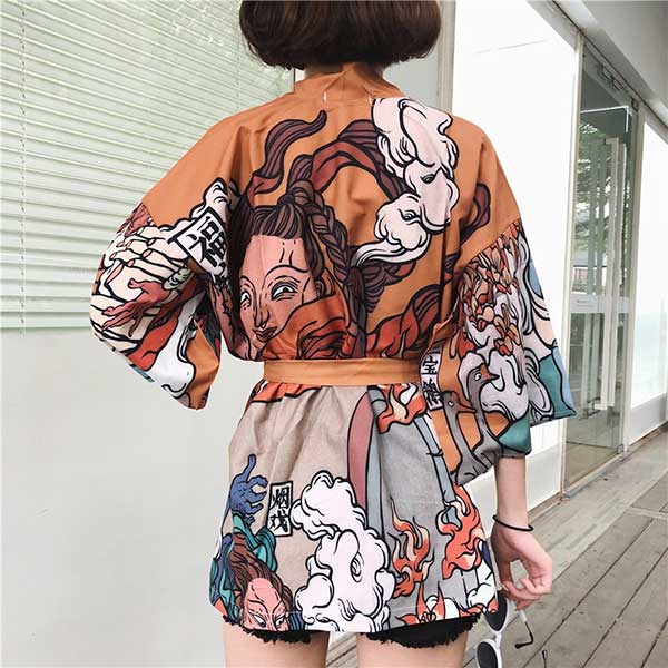 Kimono court motif Yokai japonais-2.jpg