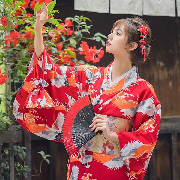 Kimono femme motifs japonais rouge-3.jpg