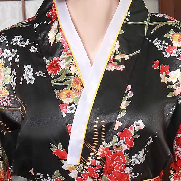 Kimono japonais satiné noir-4.jpg