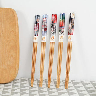 5 paires de baguettes japonaises illustrées