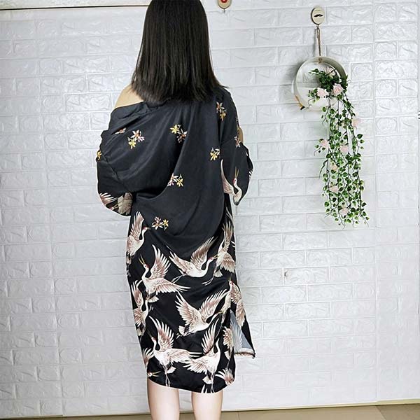Veste longue style kimono motif grues-1.jpg