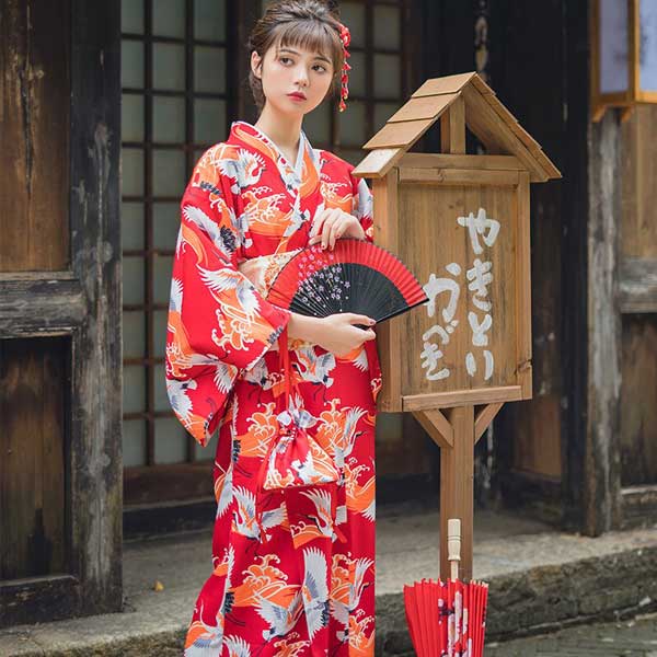 Kimono femme motifs japonais rouge-2.jpg