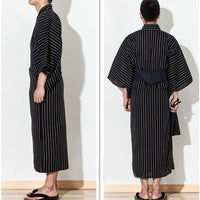 Yukata Homme Traditionnel avec Rayures-2.jpg