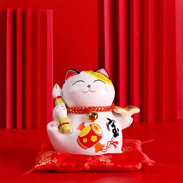 Chat Maneki Neko artiste calligraphie-2.jpg