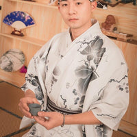 Kimono Japonais Fleuri Blanc Cassé-1.jpg