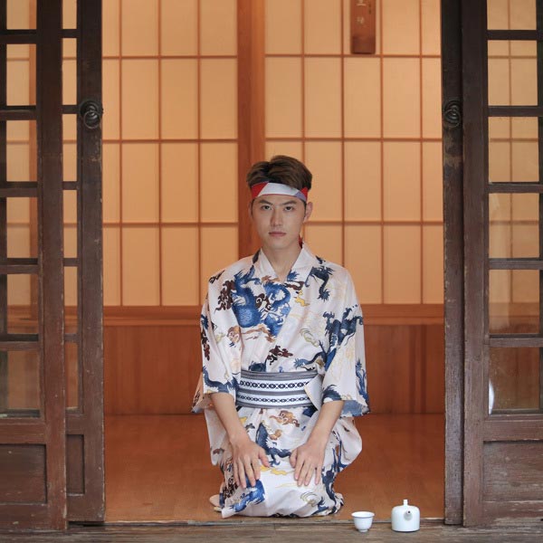 Kimono Japonais Homme Moderne Dragon-2.jpg