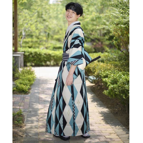 Kimono Homme Traditionnel Géométrique-1.jpg