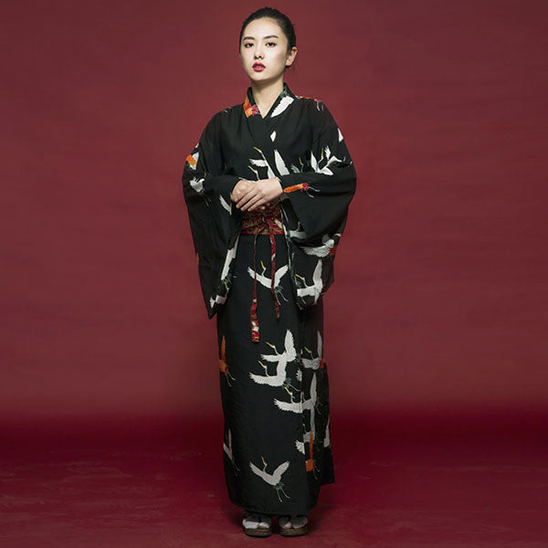 Kimono noir style japonais femme-3.jpg
