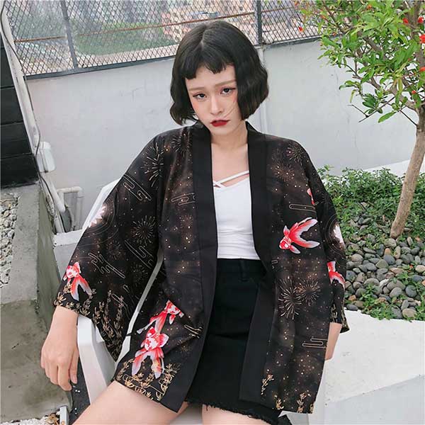 Cardigan japonais style kimono Carpes Koï-2.jpg
