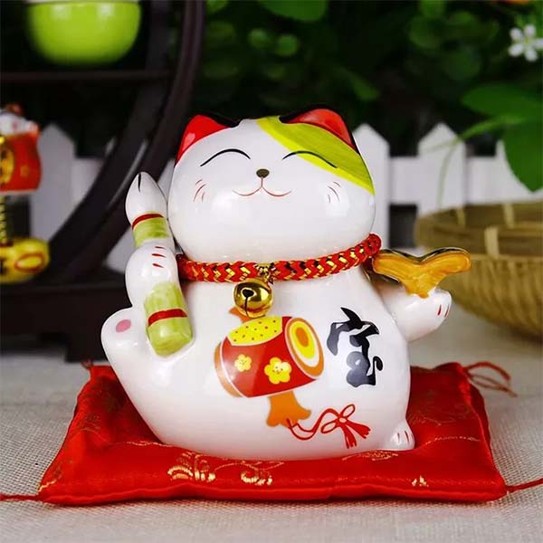 Chat Maneki Neko artiste calligraphie-0.jpg