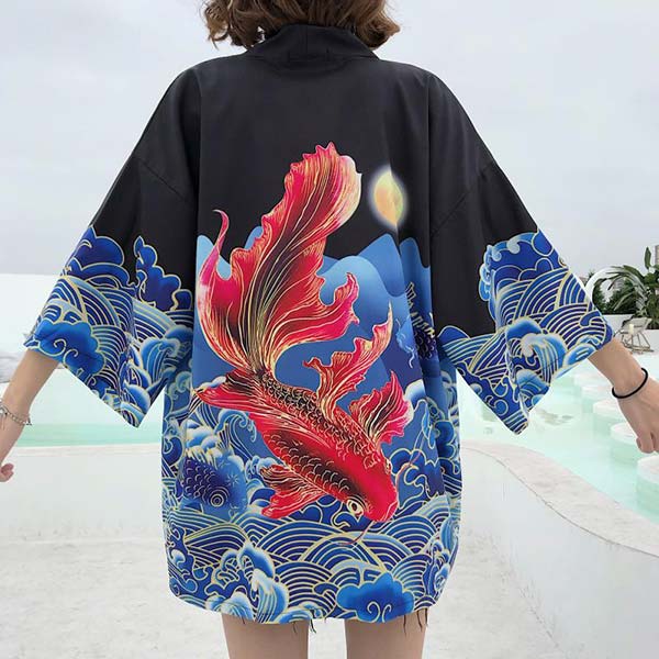Kimono court grande carpe de Kanagawa