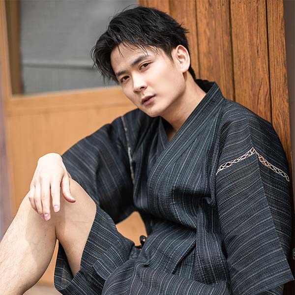 Jimbei japonais pour homme noir à rayures-4.jpg