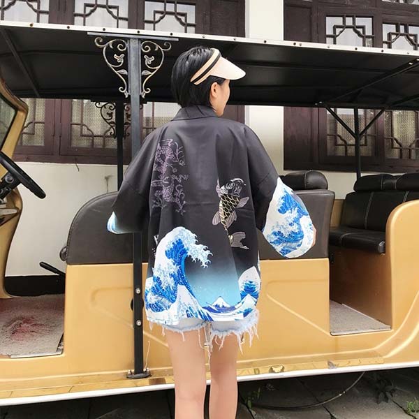 Veste de kimono court Kanagawa-4.jpg