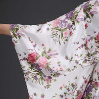 Kimono japonais floral blanc-5.jpg